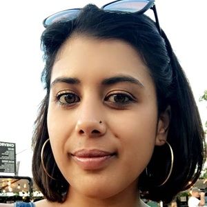 Meet your Posher, Naidine